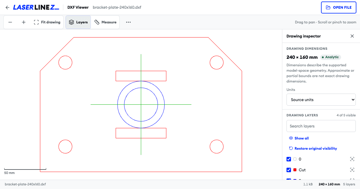 แบบ DXF พร้อมเลเยอร์และการวัดที่เปิดอยู่ในโปรแกรมดูไฟล์ DXF ของ Laserlinez